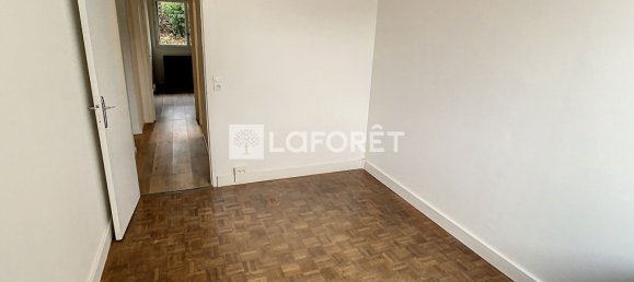 2 bedrooms Apartment in Villejuif, France No. 188178 4