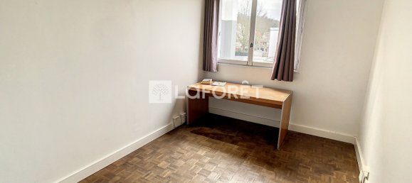 2 bedrooms Apartment in Villejuif, France No. 188178 3