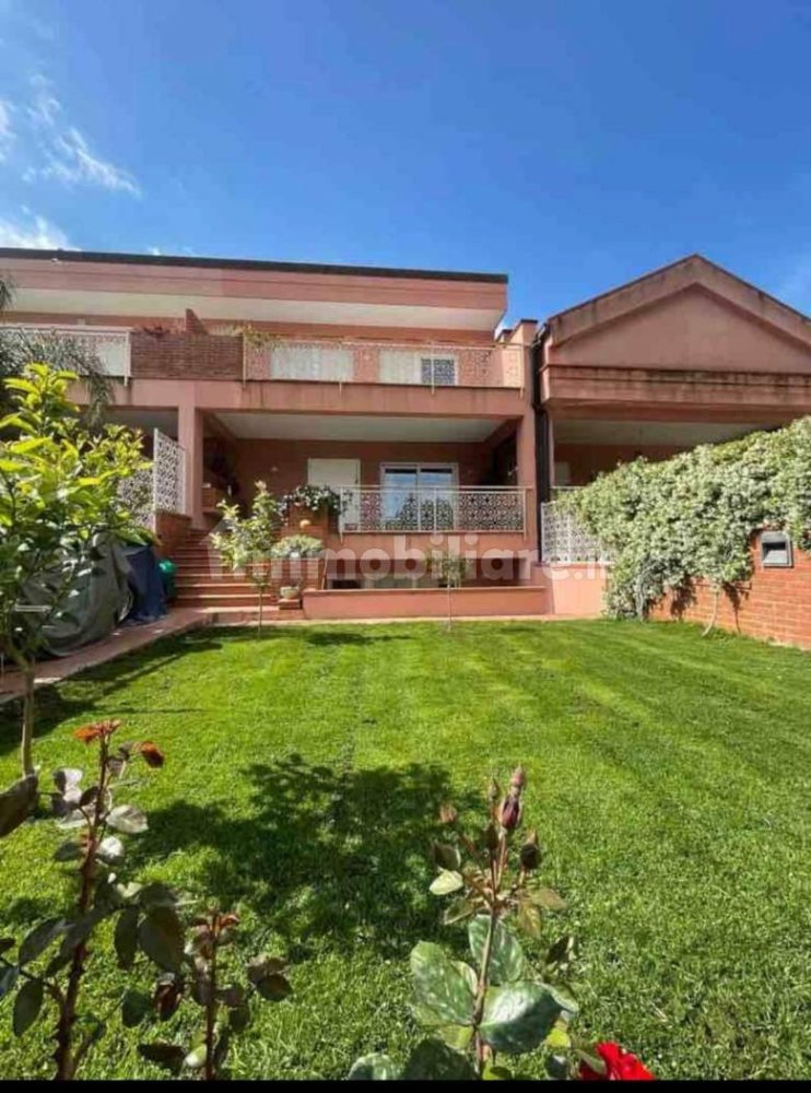 4 Schlafzimmer Villa in Palermo, Italy, Nr. 361033