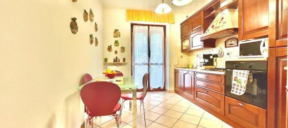 5 rooms Apartment in Novi Ligure, Italy No. 213590 9