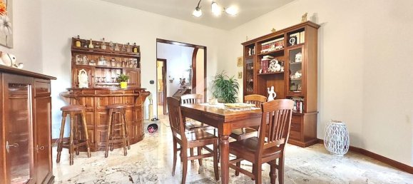 5 rooms Apartment in Novi Ligure, Italy No. 213590 3