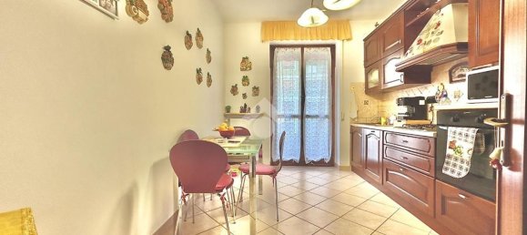 5 rooms Apartment in Novi Ligure, Italy No. 213590 10