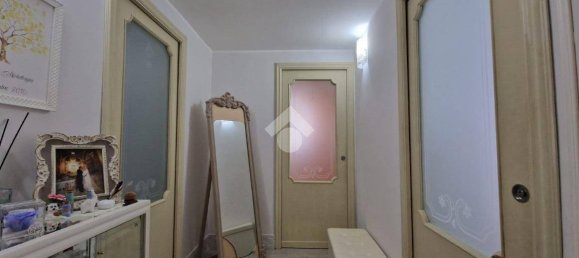 2 bedrooms Apartment in Naples, Italy No. 52479 20