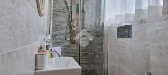 2 bedrooms Apartment in Naples, Italy No. 52479 23