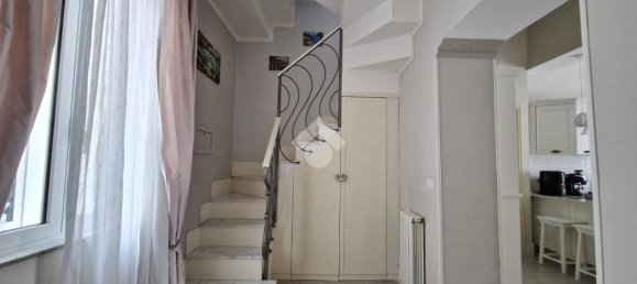 2 bedrooms Apartment in Naples, Italy No. 52479 19