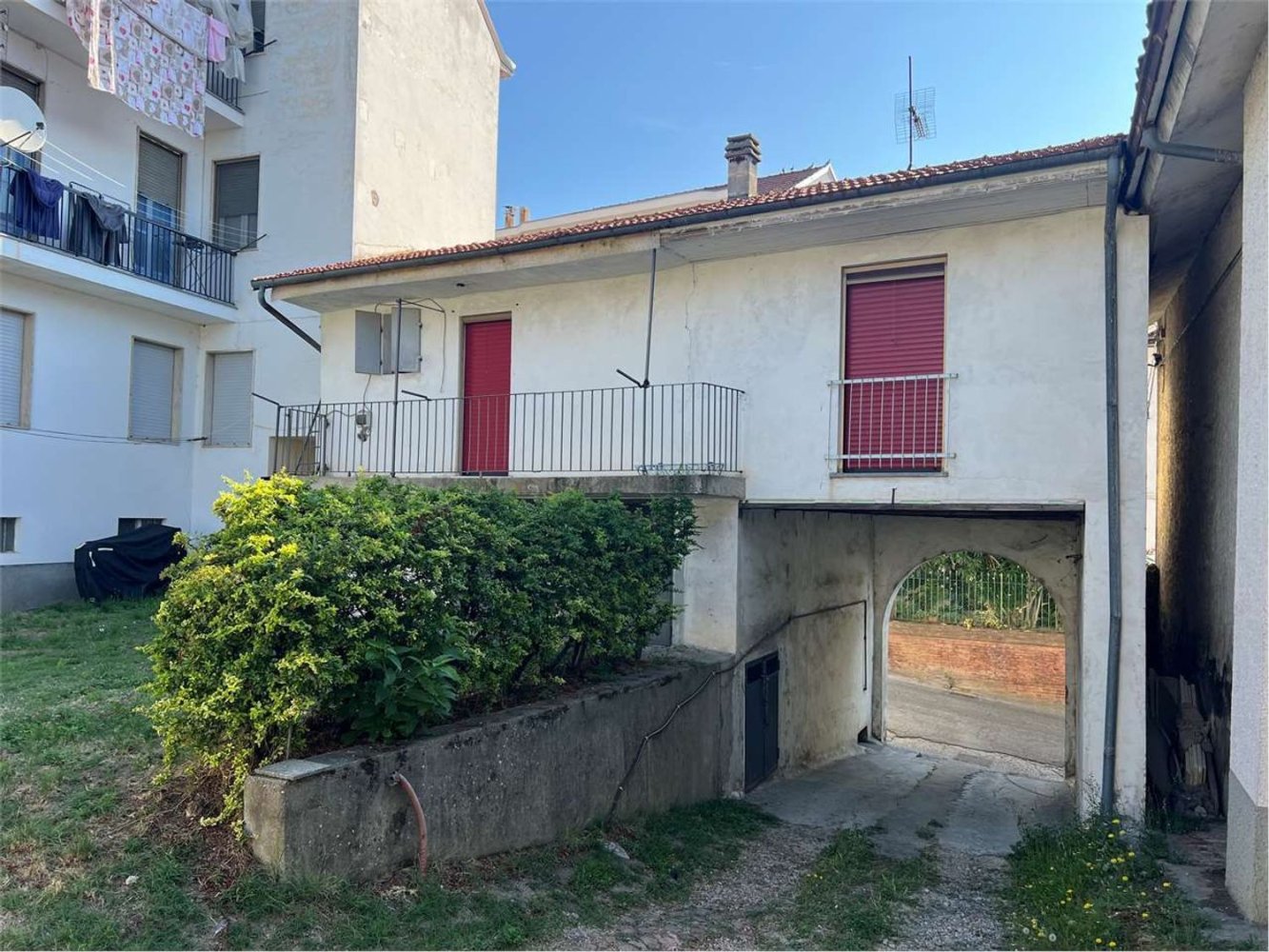 4غرفة منزل في Montechiaro d'Asti, Italy رقم 300790