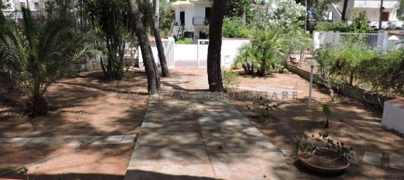 3-salle Villa à Castellaneta, Italy No. 283063 25