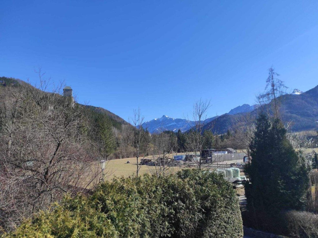 Дом с 10 комнатами в Лизен, Австрия № 248674