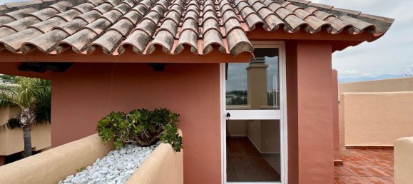 Casa de 4 dormitorios en Marbella, Spain No. 191191 15