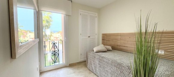 Casa de 4 dormitorios en Marbella, Spain No. 191191 23