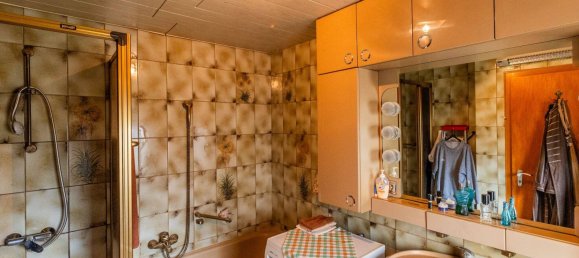 2 bedrooms House in Hesse, Germany No. 131527 5