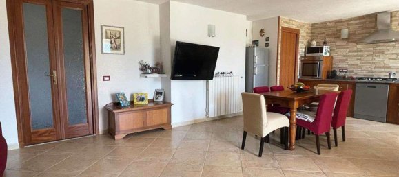 Apartamento de 6 divisões em Siniscola, Italy N.º 70320 33