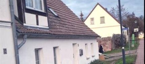 4-Zimmer Stadthaus in Saalekreis, Germany, Nr. 22621 2