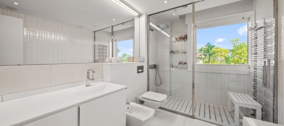 8 chambres Villa à Marbella, Spain No. 172795 13