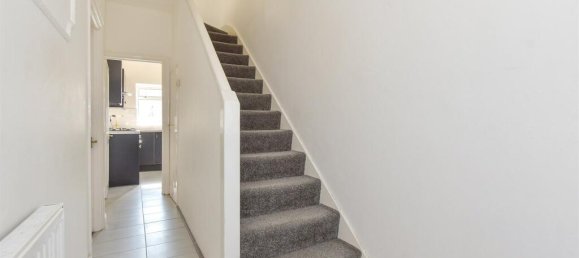 3 bedrooms Commercial property in Essex, United Kingdom No. 4132 7