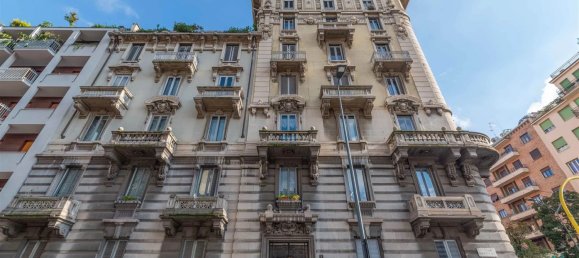 3 bedrooms Apartment in Milan, Italy No. 241770 5