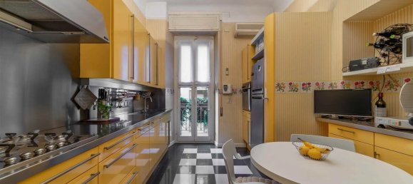 3 bedrooms Apartment in Milan, Italy No. 241770 15