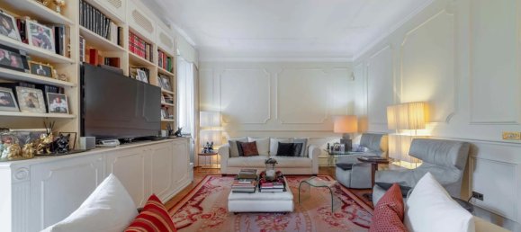 3 bedrooms Apartment in Milan, Italy No. 241770 3