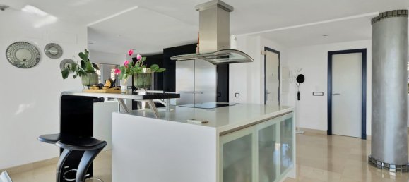 Пентхаус с 4 спальнями в Бенальмадена, Испания № 186044 40