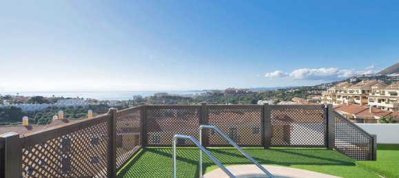 Пентхаус с 4 спальнями в Бенальмадена, Испания № 186044 3