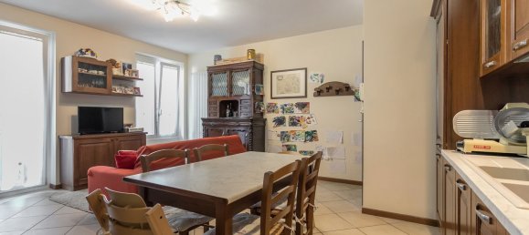 3 bedrooms Apartment in Cenate Sopra, Italy No. 380862 4