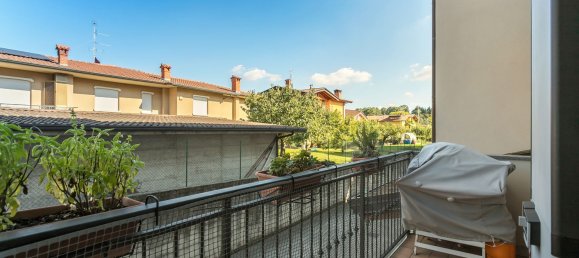 3 bedrooms Apartment in Cenate Sopra, Italy No. 380862 9