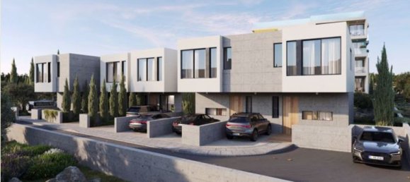 3 bedrooms Villa in Paphos, Cyprus No. 18908 3