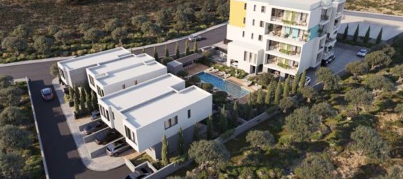 3 bedrooms Villa in Paphos, Cyprus No. 18908 9