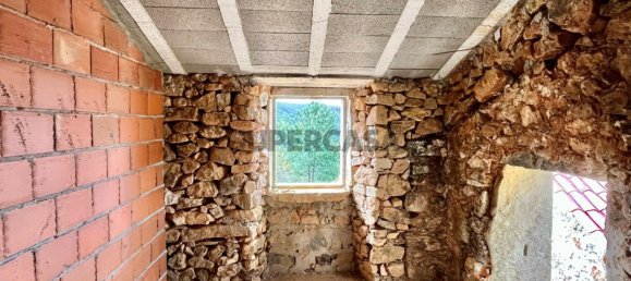 2 Schlafzimmer Haus in Cumeeira, Portugal, Nr. 165893 4