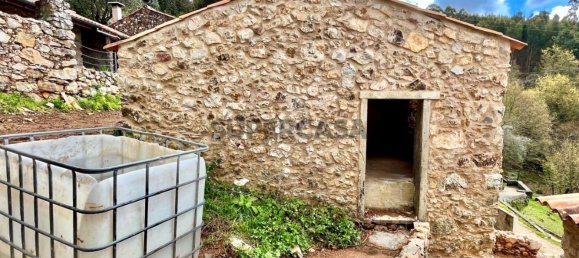 2 Schlafzimmer Haus in Cumeeira, Portugal, Nr. 165893 2