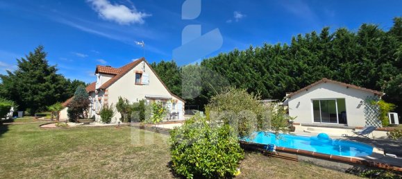 Дом с 3 спальнями в Шабри, Франция № 245174 7