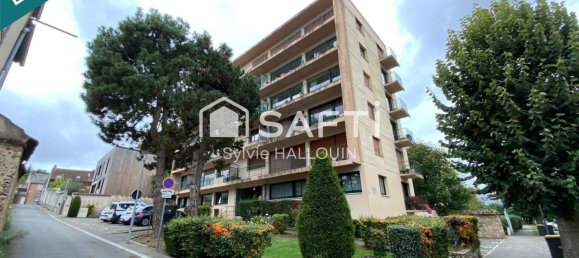 Studio in Chartres, France No. 152388 8