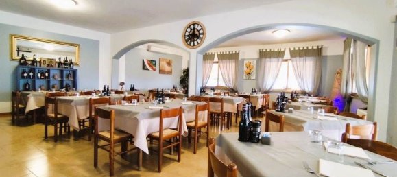 8 Schlafzimmer Wohnung in San Michele al Tagliamento, Italy, Nr. 330485 20