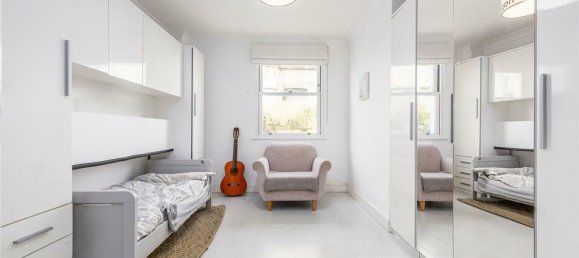 2 bedrooms Apartment in London, United Kingdom No. 12529 10