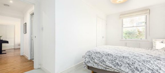 2 bedrooms Apartment in London, United Kingdom No. 12529 9