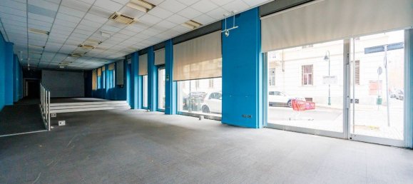 1400m² Warehouse in Turin, Italy No. 168687 4