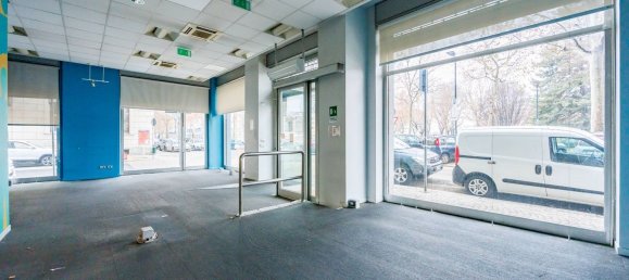 1400m² Warehouse in Turin, Italy No. 168687 22