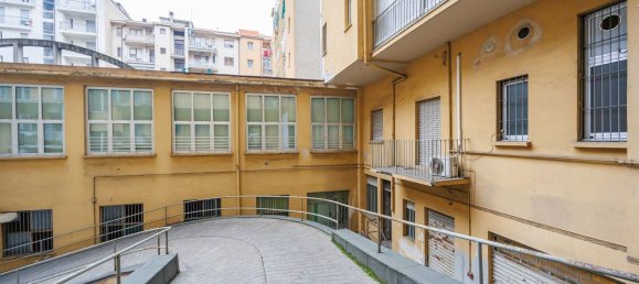 1400m² Warehouse in Turin, Italy No. 168687 28