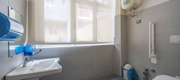 1400m² Warehouse in Turin, Italy No. 168687 15