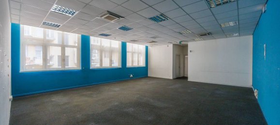 1400m² Warehouse in Turin, Italy No. 168687 7