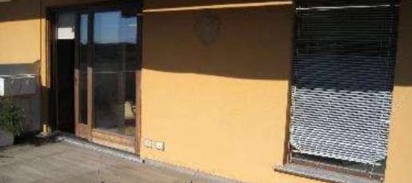 6-salle Appartement à Lentate sul Seveso, Italy No. 278090 8