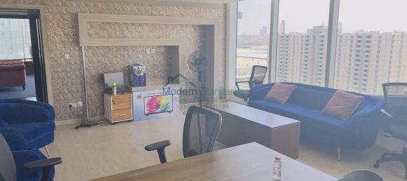 2633m² Office in Sheikh Zayed Road, UAE No. 9481 22