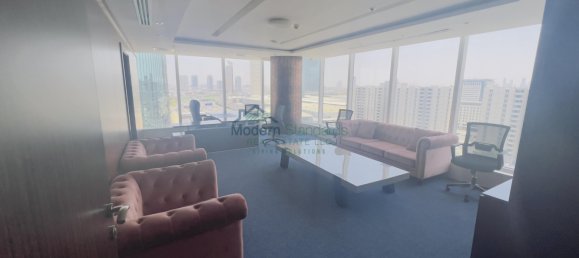 2633m² Office in Sheikh Zayed Road, UAE No. 9481 24