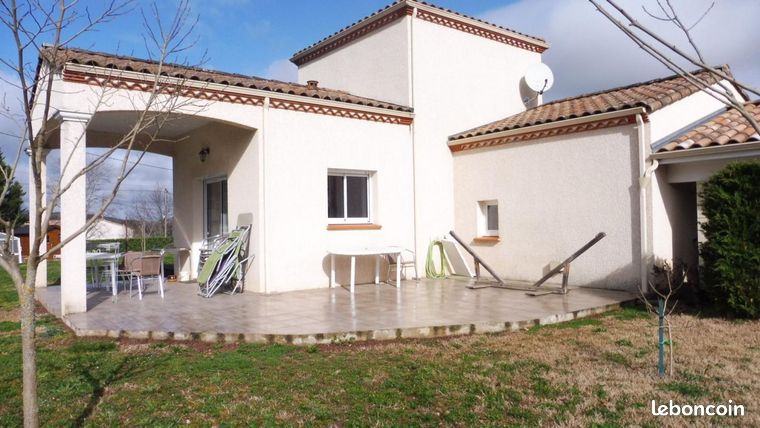 Casa de 4 dormitorios en Tarn, France No. 311716