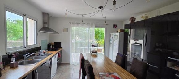 Casa de 4 dormitorios en Tarn, France No. 311716 8