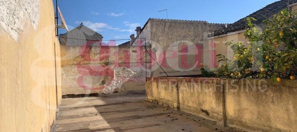 5-Zimmer Haus in Quartu Sant'Elena, Italy, Nr. 227977 32