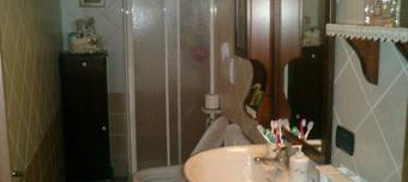 2 Schlafzimmer Wohnung in Ovindoli, Italy, Nr. 173690 8