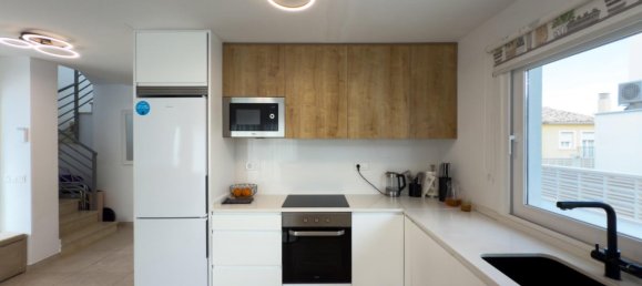 Casa de 3 dormitorios en Alicante, Spain No. 284089 11