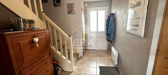 Casa de 6 dormitorios en Villeblevin, France No. 323647 4