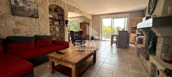 Casa de 6 dormitorios en Villeblevin, France No. 323647 7